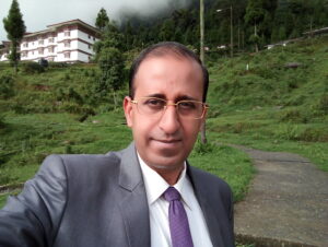 Dr Santosh B M